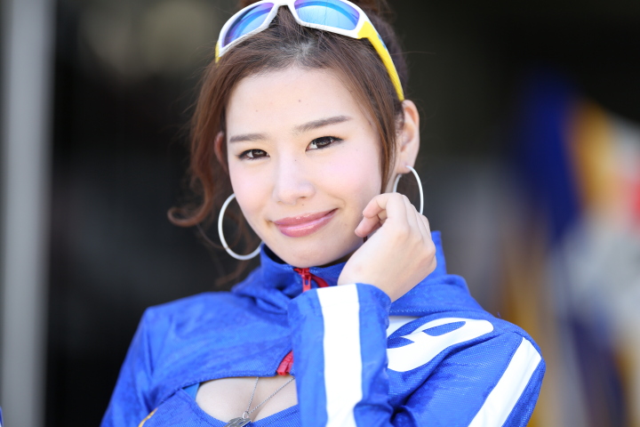 ピットウォーク: レースクイーン