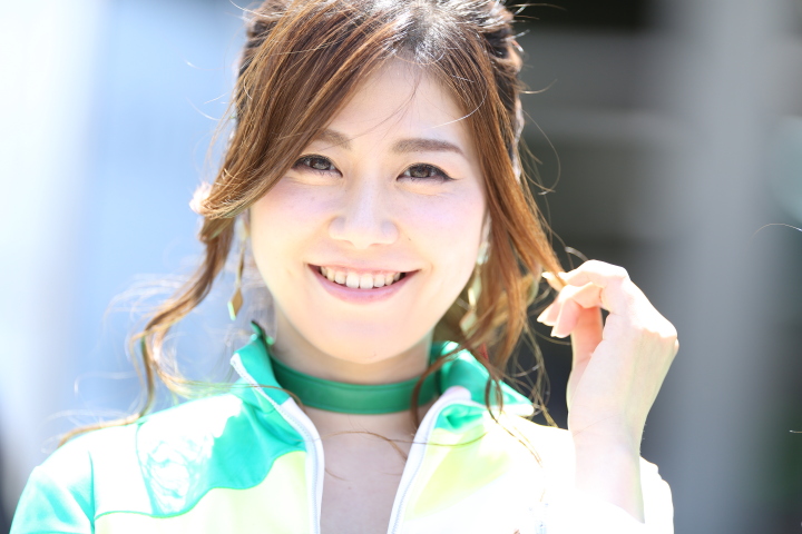 ピットウォーク: レースクイーン