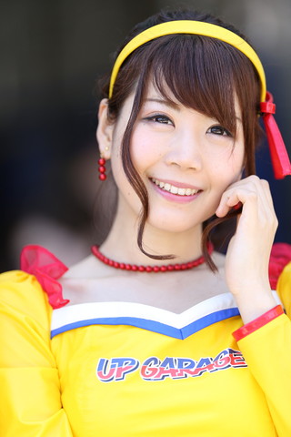 ピットウォーク: レースクイーン