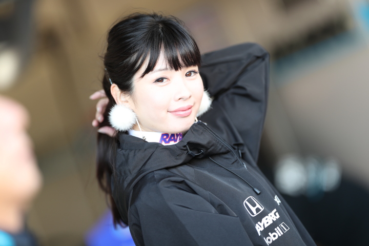 GTキッズウォーク: レースクイーン