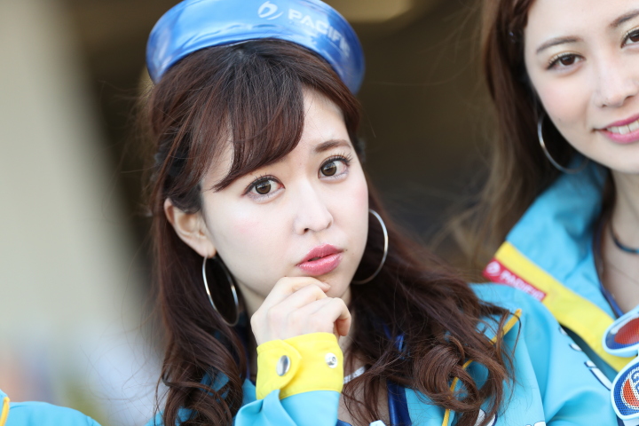 GTキッズウォーク: レースクイーン