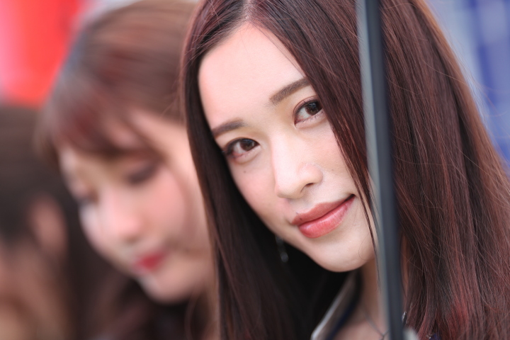 ピットウォーク: レースクイーン