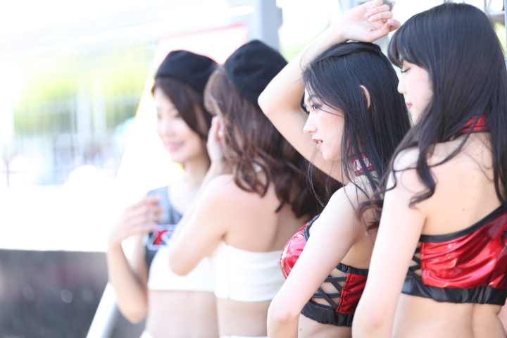 ピットウォーク: レースクイーン