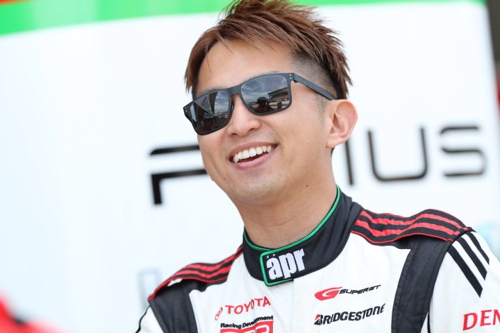 平手晃平（apr）