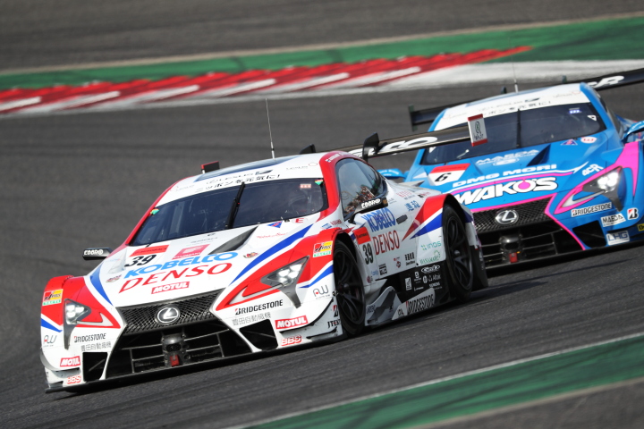 決勝レース: ヘイッキ・コバライネン（DENSO KOBELCO SARD LC500）
