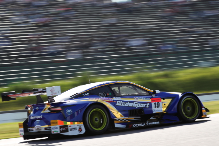 決勝レース: 国本雄資（LEXUS TEAM WedsSport BANDOH）