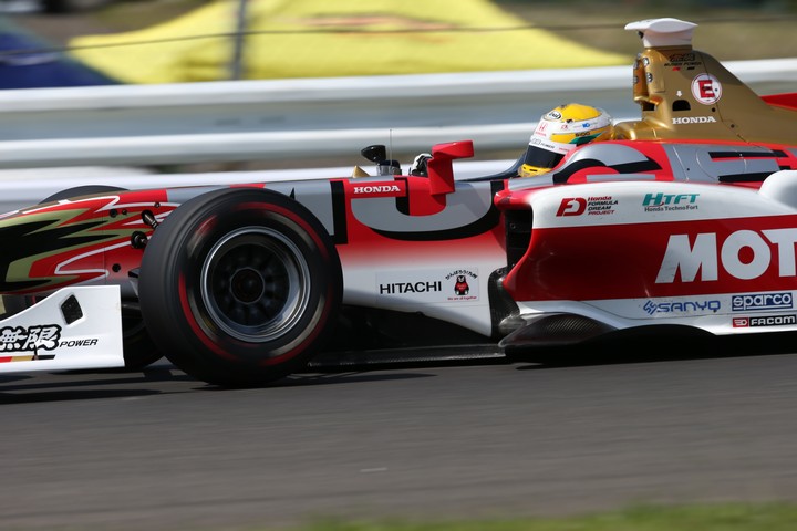 公式予選: 山本尚貴（TEAM MUGEN SF14）