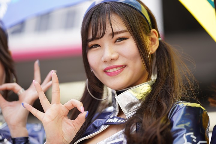 ピットウォーク: レースクイーン