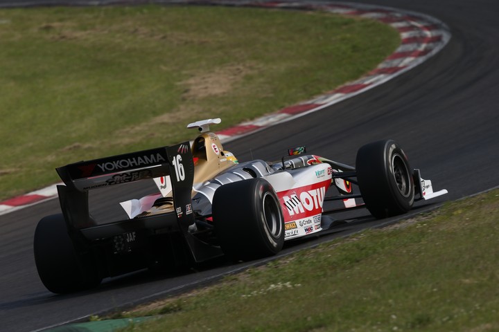 決勝レース: 山本尚貴（TEAM MUGEN SF14）