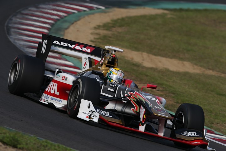 決勝レース: 山本尚貴（TEAM MUGEN SF14）