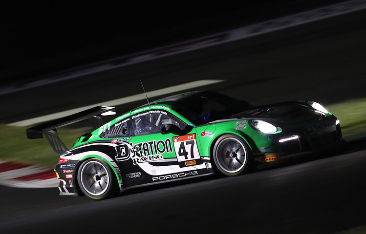 星野辰也／織戸学／富田竜一郎／リージョンウ／浜健二／小林賢二組（ST-1:D'station Porsche cup）