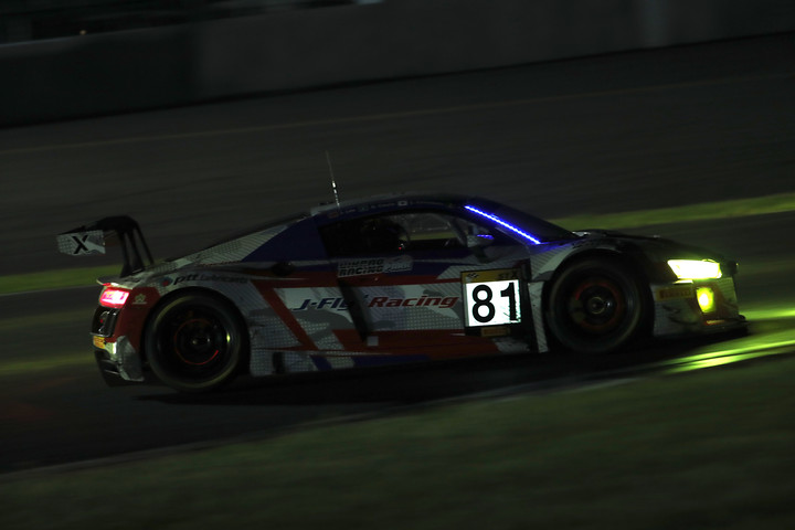 ジェフリー・リー／アンドレ・クート／川端伸太朗／Alessio Plcariello組（ST-X:J-Fly Racing R8）