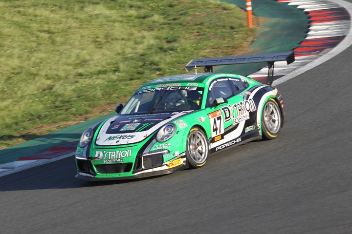 ST-1クラス優勝は星野辰也／織戸学／富田竜一郎／リージョンウ／浜健二／小林賢二組（Ｄ'station Porsche cup）