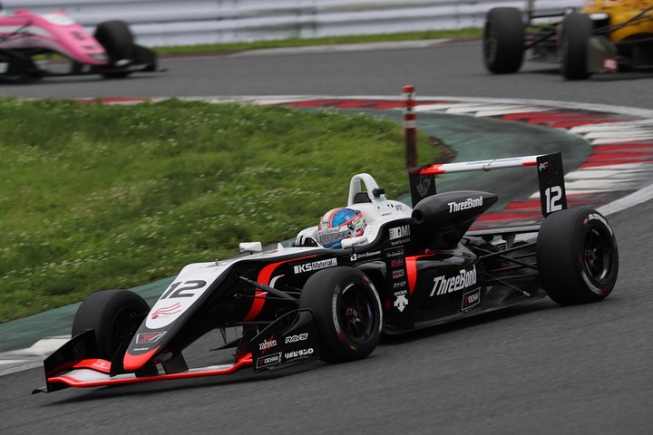 決勝3位は笹原右京（THREEBOND）