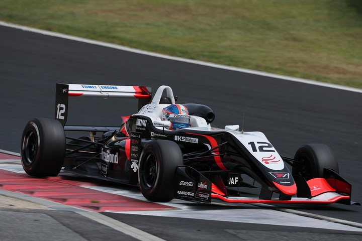 決勝3位は笹原右京（THREEBOND）