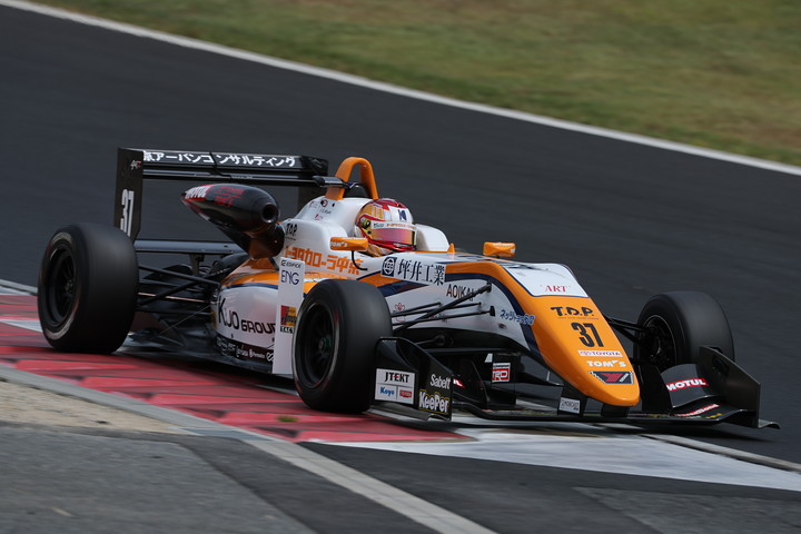 優勝は宮田莉朋（カローラ中京Kuo TOM'S F317）