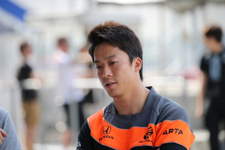 搬入日: 伊沢拓也（AUTOBACS RACING TEAM AGURI）