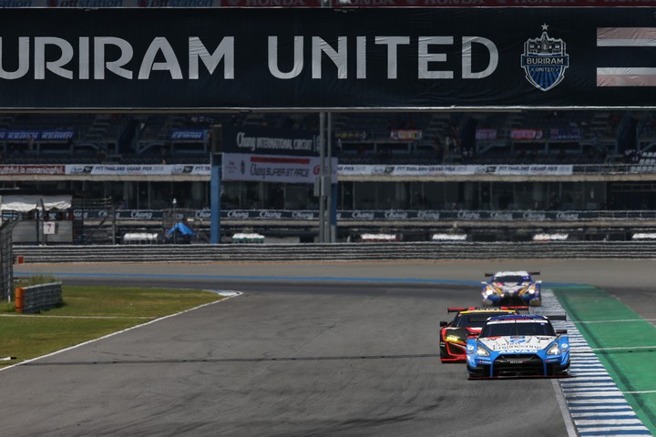 公式練習: 高星明誠（フォーラムエンジニアリングADVAN GT-R）