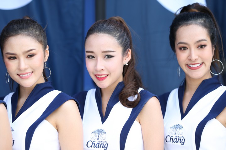 ピットウォーク: レースクイーン