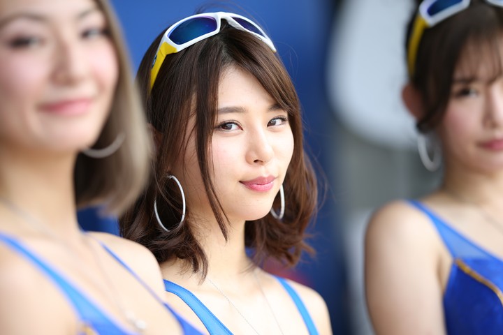 ピットウォーク: レースクイーン