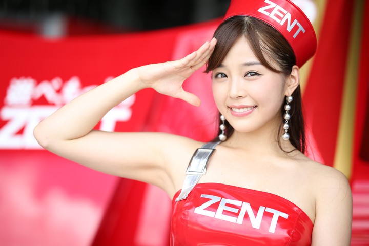 ピットウォーク: レースクイーン