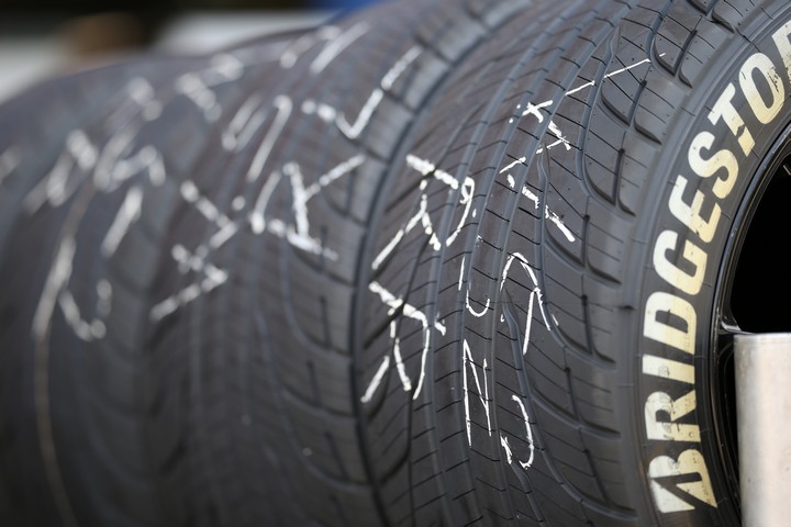 ピットウォーク: ブリヂストンのウェットタイヤ