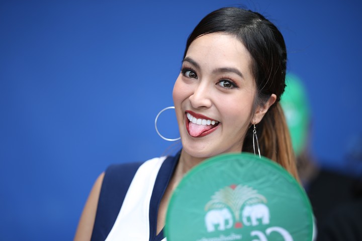 ピットウォーク: レースクイーン