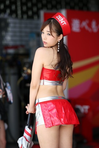 ピットウォーク: レースクイーン