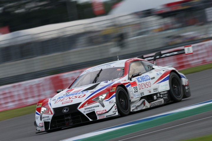 決勝レース: ヘイッキ・コバライネン（DENSO KOBELCO SARD LC500）