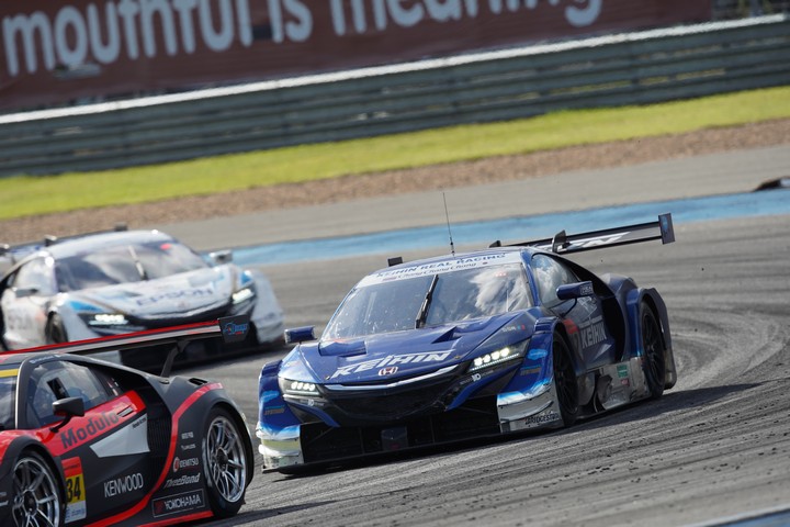 決勝レース: 塚越広大（KEIHIN NSX-GT）