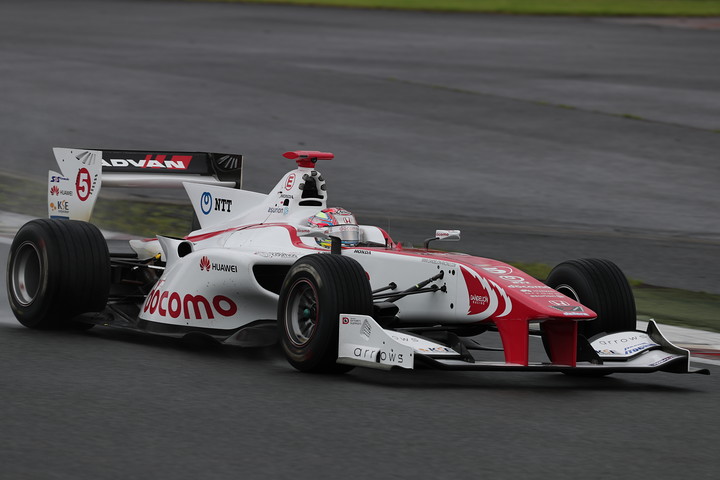 フリー走行1回目: 2位は野尻智紀（DOCOMO DANDELION M5S SF14）