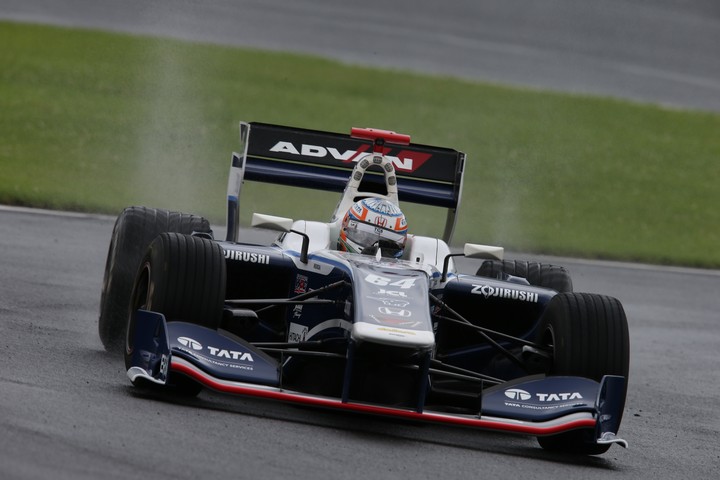 フリー走行: ナレイン・カーティケヤン（TCS NAKAJIMA RACING SF14）