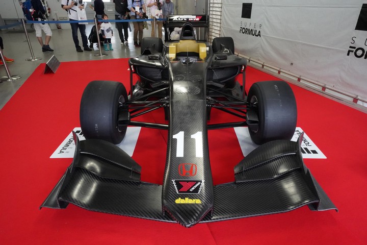 ピットウォーク: 来季から導入されるニューマシンSF19