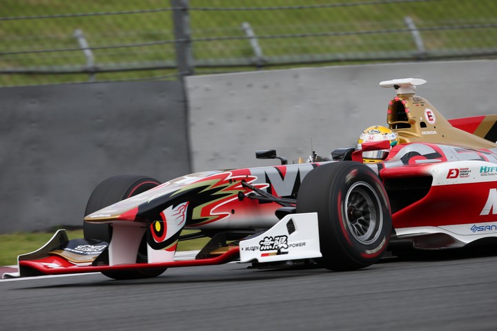 決勝レース: 山本尚貴（TEAM MUGEN SF14）