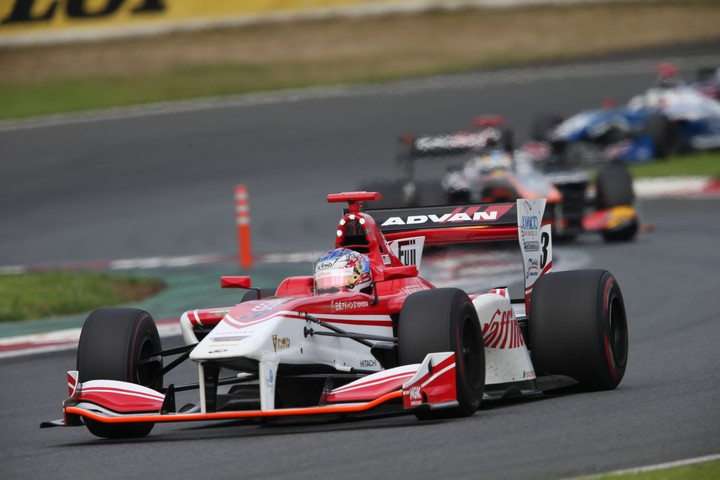 決勝レース: ニック・キャシディ（ORIENTALBIO KONDO SF14）