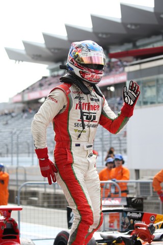 決勝レース: 優勝したニック・キャシディ（KONDO RACING）