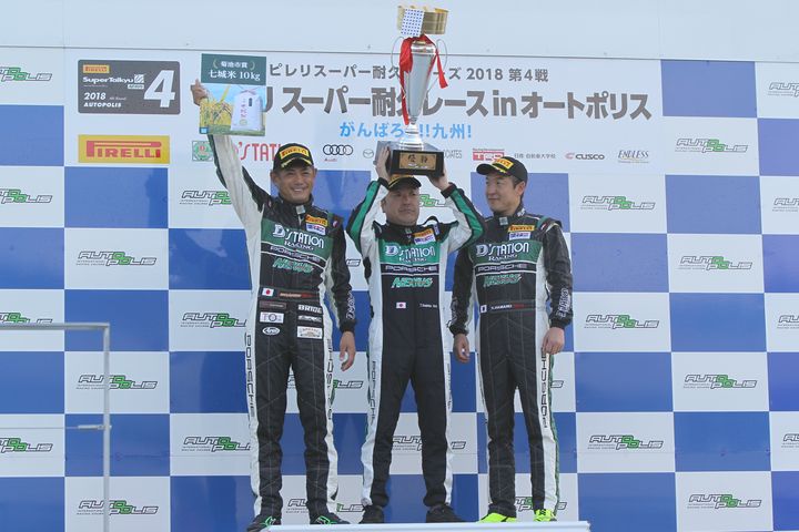 ST-1クラスの表彰式