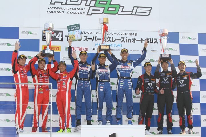 ST-Xクラスの表彰式