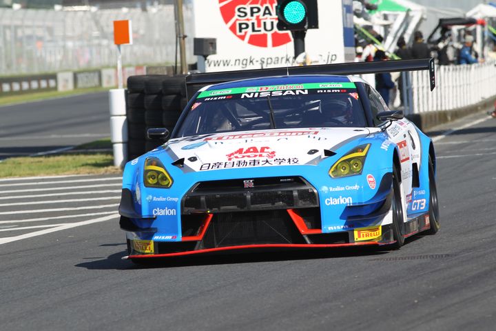 ウォームアップ: 総合＆ST-Xクラストップタイムは内田優大／藤井誠暢／平峰一貴組（スリーボンド日産自動車大学校GT-R）