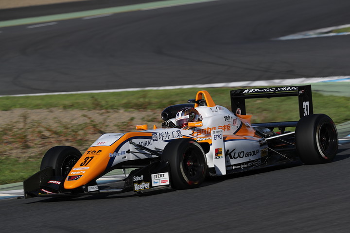 決勝2位は宮田莉朋（カローラ中京Kuo TOM'S F317）