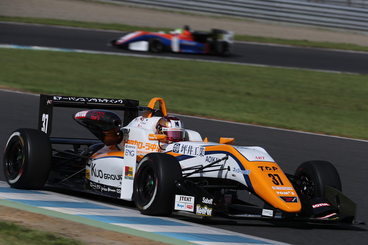 第10,11戦とも予選2位の宮田莉朋（カローラ中京Kuo TOM'S F317）