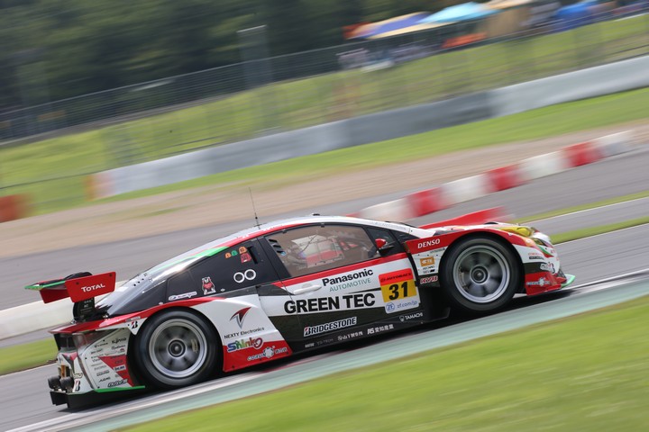 サーキットサファリ: 嵯峨宏紀／平手晃平組（TOYOTA PRIUS apr GT）