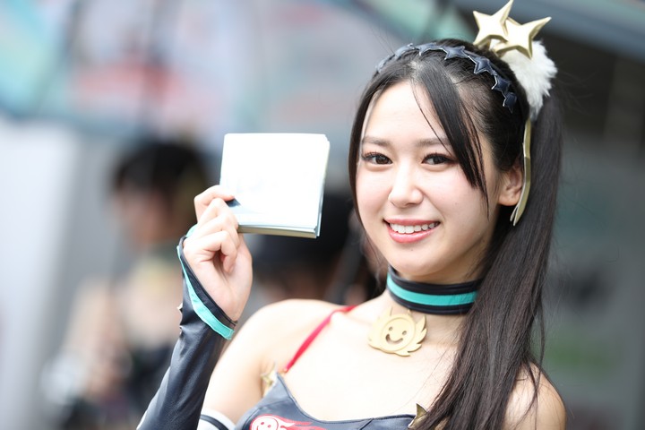 ピットウォーク: レースクイーン