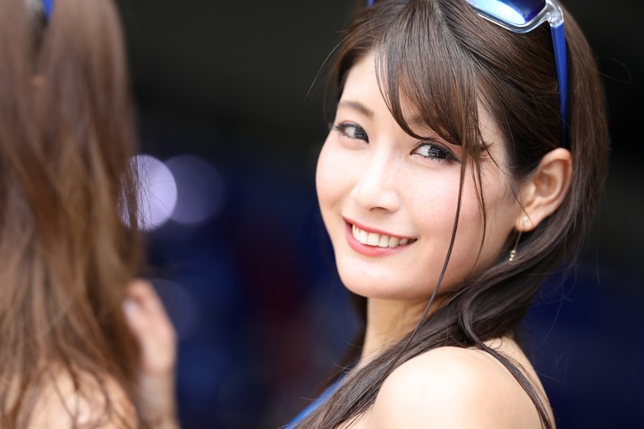 ピットウォーク: レースクイーン