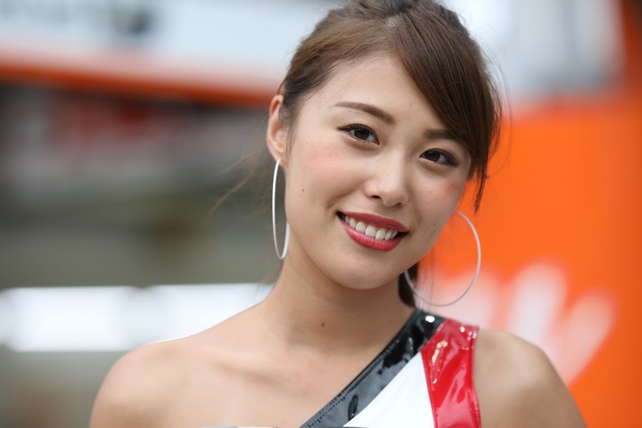 ピットウォーク: レースクイーン