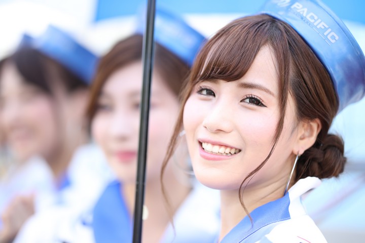 ピットウォーク: レースクイーン