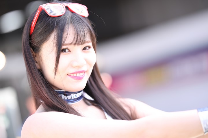 ピットウォーク: レースクイーン