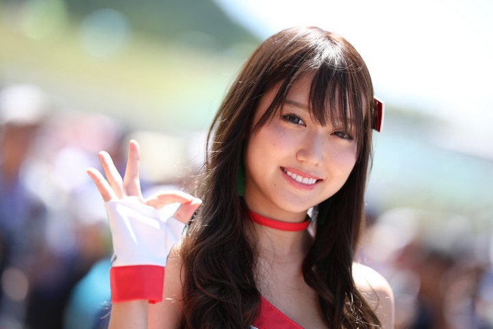 ピットウォーク: レースクイーン