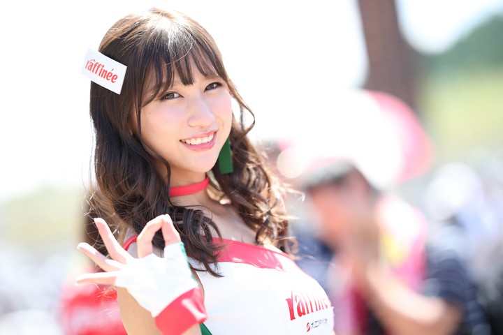 ピットウォーク: レースクイーン