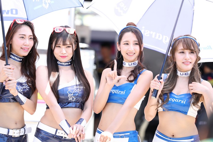 ピットウォーク: レースクイーン